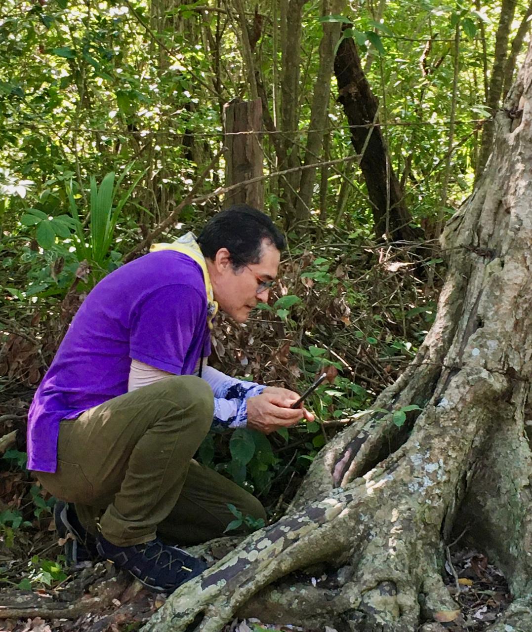 Dr. Rogelio Cede&ntilde;o en acci&oacute;n. Foto: Gabriela Zacar&iacute;as de Le&oacute;n